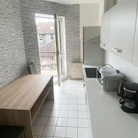 Apartment Spacious In *